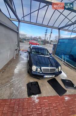 Mercedes-Benz CLK-Class  1999