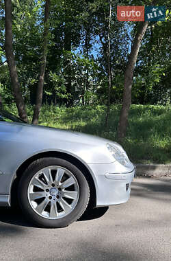Mercedes-Benz CLK-Class 2005