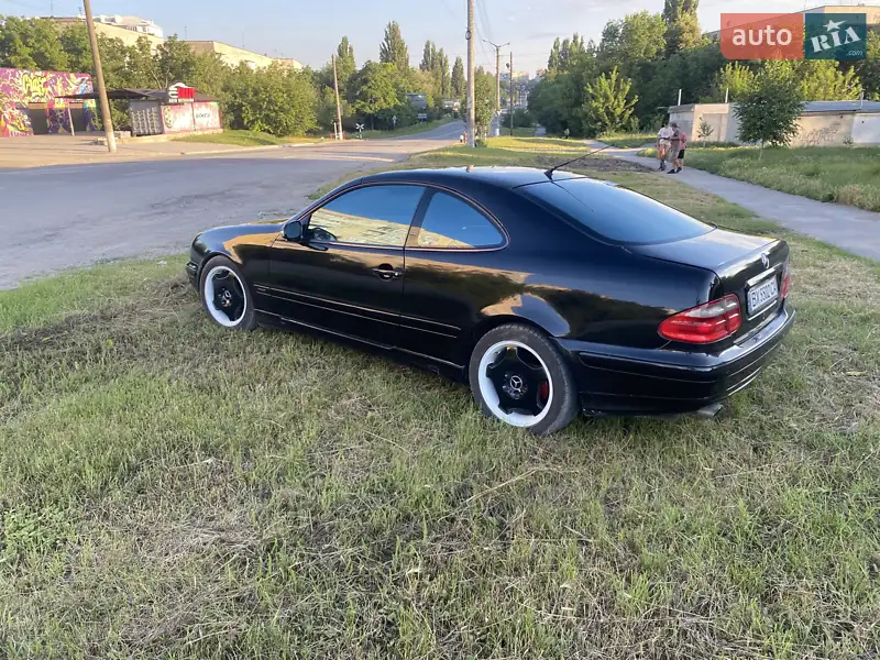 Mercedes-Benz CLK-Class