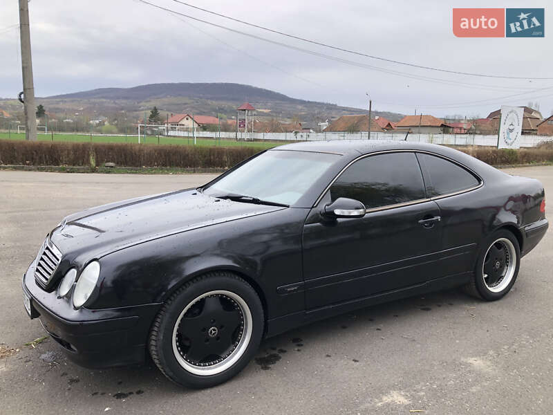 Mercedes-Benz CLK-Class