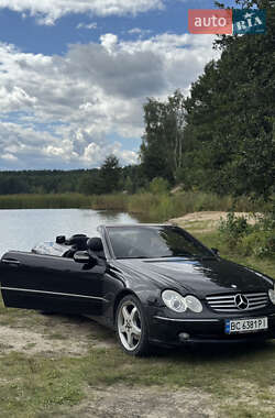 Mercedes-Benz CLK-Class  2003