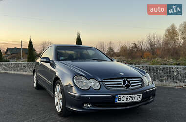 Mercedes-Benz CLK-Class  2002