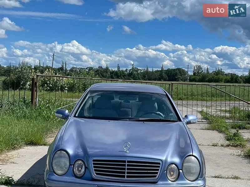 Mercedes-Benz CLK-Class