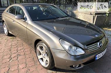 Mercedes-Benz CLS-Class  2005