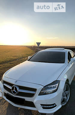 Mercedes-Benz CLS-Class  2011