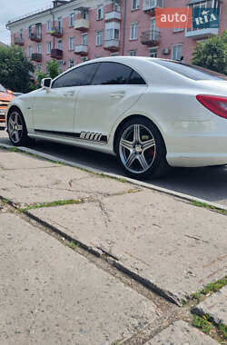 Mercedes-Benz CLS-Class 2011