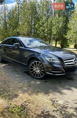 Mercedes-Benz CLS-Class  2012