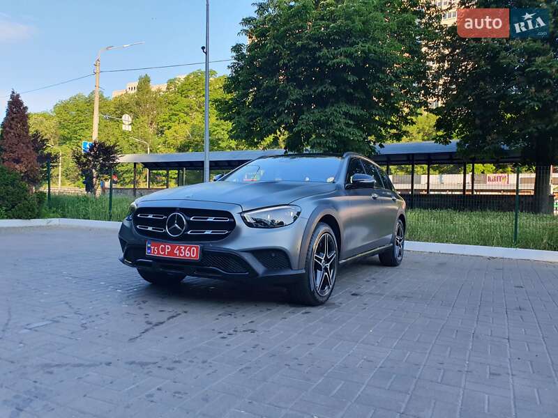 Mercedes-Benz E-Class All Terrain