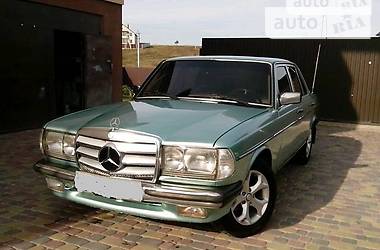 Mercedes-Benz E-Class  1984