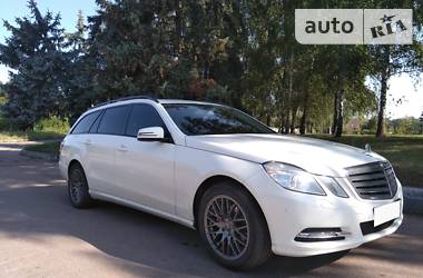 Mercedes-Benz E-Class  2011