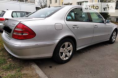 Mercedes-Benz E-Class  2005