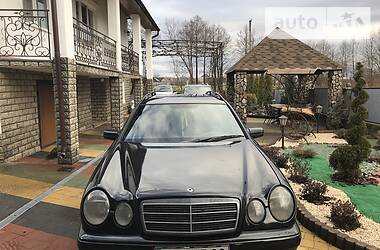 Mercedes-Benz E-Class  1999