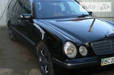 Mercedes-Benz E-Class Elegance 2000