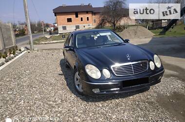 Mercedes-Benz E-Class  2004