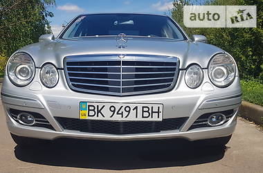 Mercedes-Benz E-Class  CDI W211 2007