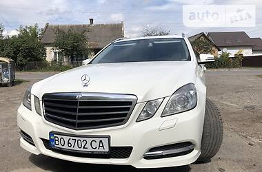 Mercedes-Benz E-Class  2010