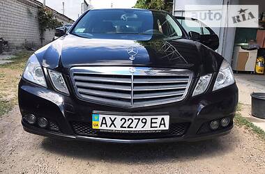 Mercedes-Benz E-Class  2009