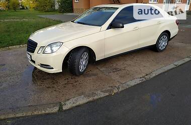 Mercedes-Benz E-Class 7G tronik 2012