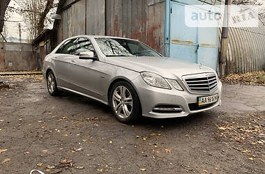 Mercedes-Benz E-Class Avangard 2011