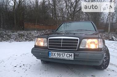 Mercedes-Benz E-Class  1995