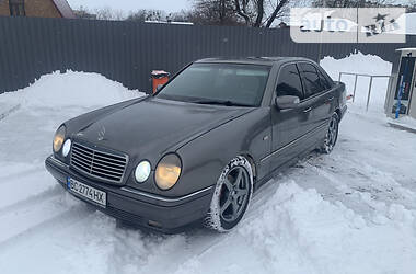 Mercedes-Benz E-Class  1997