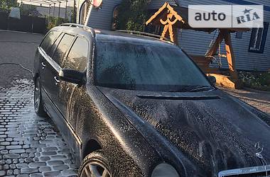 Mercedes-Benz E-Class  2000