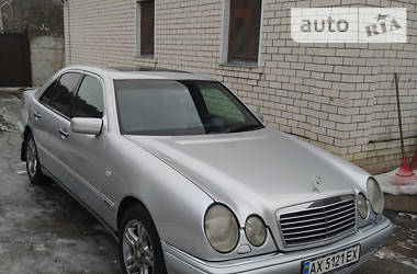 Mercedes-Benz E-Class  1997