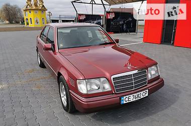 Mercedes-Benz E-Class  1994