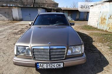 Mercedes-Benz E-Class  1991