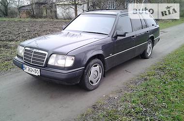 Mercedes-Benz E-Class T model 1994