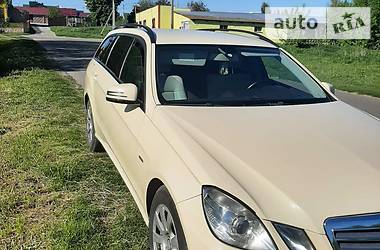 Mercedes-Benz E-Class  2011