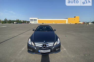 Mercedes-Benz E-Class  2011