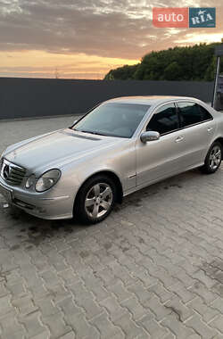 Mercedes-Benz E-Class Avantgarde 2004