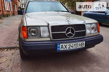 Mercedes-Benz E-Class  1988