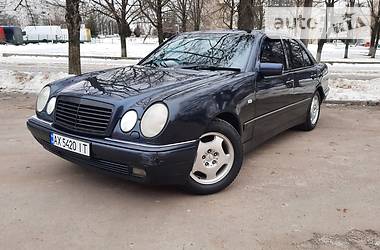 Mercedes-Benz E-Class  1997