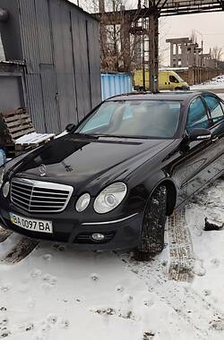 Mercedes-Benz E-Class  2007