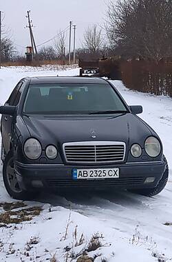 Mercedes-Benz E-Class  1998