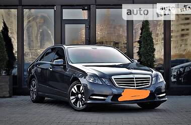 Mercedes-Benz E-Class  2011