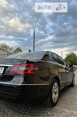 Mercedes-Benz E-Class  2011