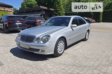 Mercedes-Benz E-Class ELEGANCE  2004