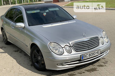 Mercedes-Benz E-Class  2004