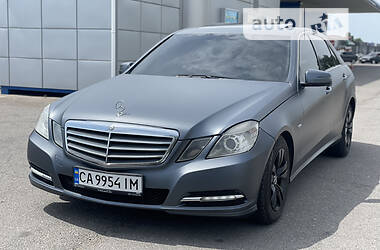 Mercedes-Benz E-Class  2011