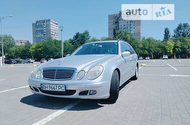 Mercedes-Benz E-Class  2005