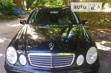 Mercedes-Benz E-Class  2003
