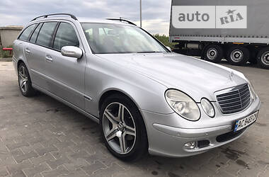 Mercedes-Benz E-Class  2003