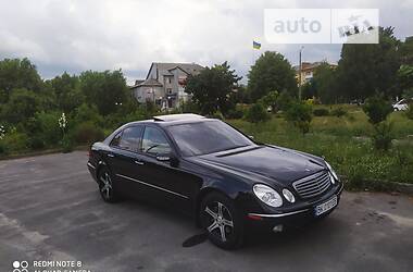 Mercedes-Benz E-Class  2005