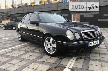 Mercedes-Benz E-Class  1999