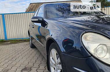 Mercedes-Benz E-Class Elegance 2004
