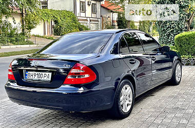 Mercedes-Benz E-Class CLASSIC  2005