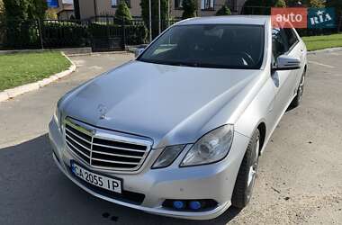 Mercedes-Benz E-Class  2009
